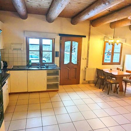 Rustikale Und Grosszuegige Ferienwohnung Kasperske Hory Kültér fotó