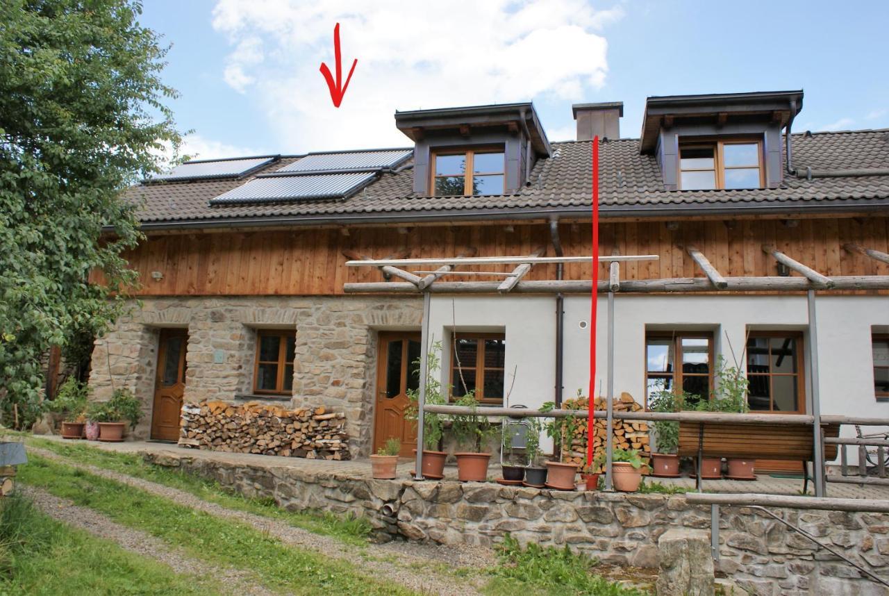 Rustikale Und Grosszuegige Ferienwohnung Kasperske Hory Kültér fotó